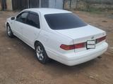 Toyota Camry 2001 года за 2 400 000 тг. в Балхаш – фото 3