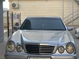 Mercedes-Benz E 320 2000 года за 4 919 938 тг. в Актау – фото 5