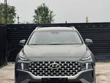 Hyundai Santa Fe 2022 года за 16 000 000 тг. в Алматы