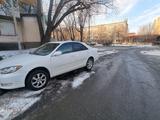 Toyota Camry 2005 годаүшін5 700 000 тг. в Усть-Каменогорск – фото 2