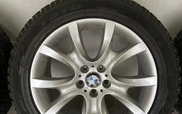 BMW X5 диски с зимней резиной за 350 000 тг. в Тараз
