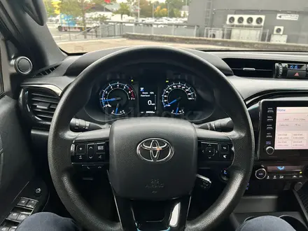 Toyota Hilux 2021 года за 26 000 000 тг. в Алматы – фото 29