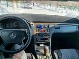 Mercedes-Benz E 280 2000 года за 3 700 000 тг. в Усть-Каменогорск – фото 5
