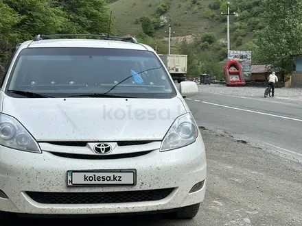 Toyota Sienna 2007 года за 7 500 000 тг. в Атырау – фото 7