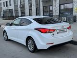 Hyundai Elantra 2015 годаүшін6 000 000 тг. в Шымкент