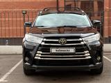 Toyota Highlander 2019 годаүшін17 500 000 тг. в Семей – фото 3