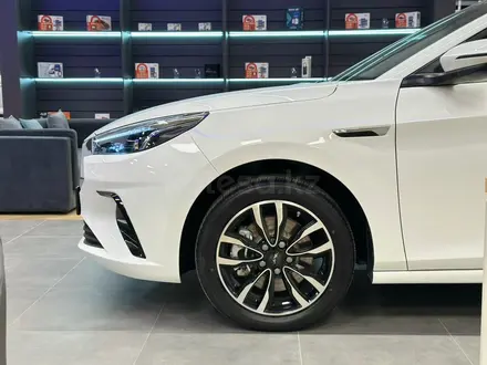 JAC J7 Comfort Plus 2025 года за 6 490 000 тг. в Алматы – фото 11