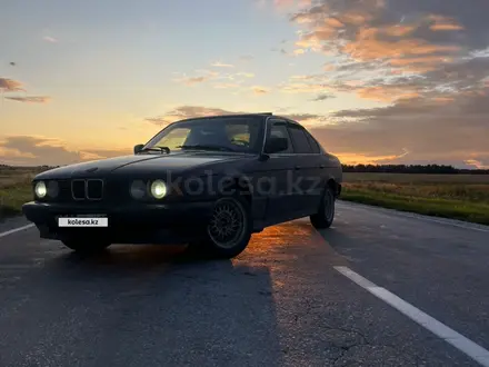 BMW 520 1993 года за 850 000 тг. в Рудный – фото 3