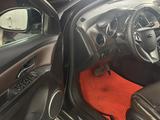 Chevrolet Cruze 2013 года за 4 250 000 тг. в Актобе – фото 4
