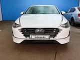 Hyundai Sonata 2023 года за 9 084 425 тг. в Актобе – фото 2
