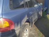 Hyundai Santa Fe 2001 года за 3 000 000 тг. в Петропавловск – фото 4