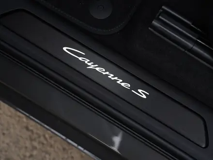 Porsche Cayenne Coupe S 2025 года за 99 900 000 тг. в Астана – фото 28