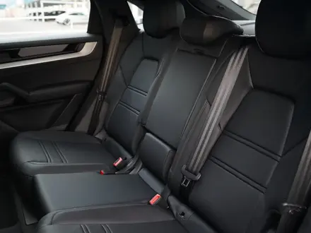Porsche Cayenne Coupe S 2025 года за 99 900 000 тг. в Астана – фото 23