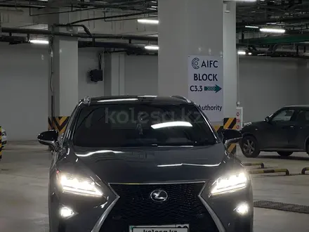 Lexus RX 350 2018 года за 19 000 000 тг. в Астана