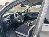 Hyundai Santa Fe 2019 года за 11 820 000 тг. в Уральск – фото 4
