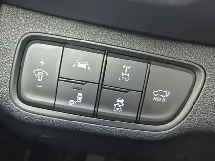 Hyundai Santa Fe 2019 года за 11 950 000 тг. в Алматы – фото 11