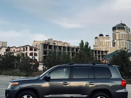 Toyota Land Cruiser 2013 года за 19 500 000 тг. в Актау – фото 2