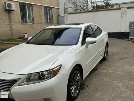 Lexus ES 300h 2012 года за 11 500 000 тг. в Сарыагаш – фото 2