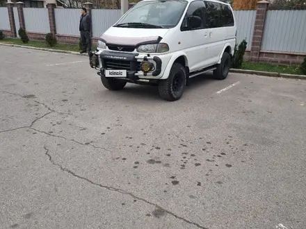 Mitsubishi Delica 1996 года за 5 300 000 тг. в Алматы