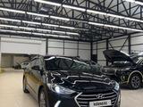 Hyundai Elantra 2016 годаүшін5 800 000 тг. в Шымкент