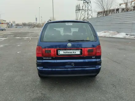 Volkswagen Sharan 2000 года за 3 200 000 тг. в Алматы – фото 5