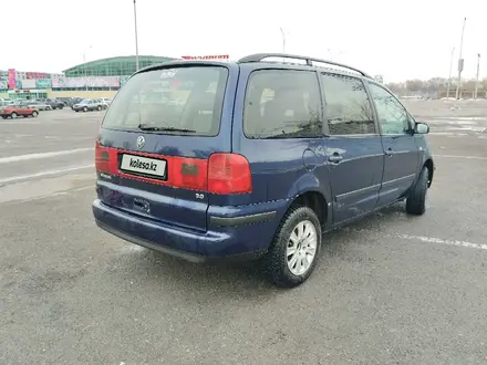 Volkswagen Sharan 2000 года за 3 200 000 тг. в Алматы – фото 6