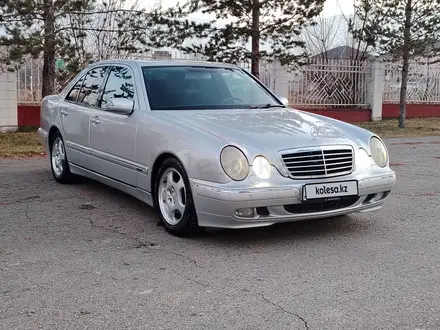 Mercedes-Benz E 280 2000 года за 5 200 000 тг. в Алматы – фото 2