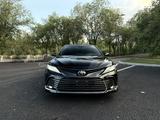 Toyota Camry 2023 года за 19 200 000 тг. в Астана – фото 3