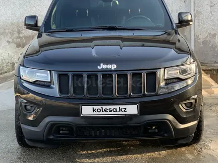 Jeep Grand Cherokee 2013 года за 14 000 000 тг. в Шымкент – фото 4