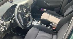 Volkswagen Golf 2001 года за 2 300 000 тг. в Кокшетау – фото 5