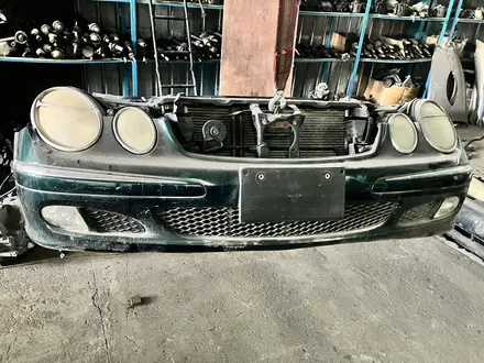 Бампер Mercedes Benz w211 рестайлинг за 180 000 тг. в Алматы – фото 7