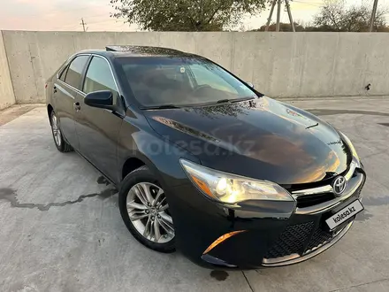 Toyota Camry 2015 года за 6 800 000 тг. в Жанаозен