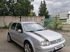 Volkswagen Golf, 2002