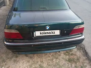 BMW 728