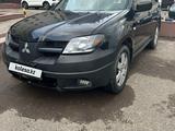 Mitsubishi Outlander 2003 года за 2 700 000 тг. в Астана