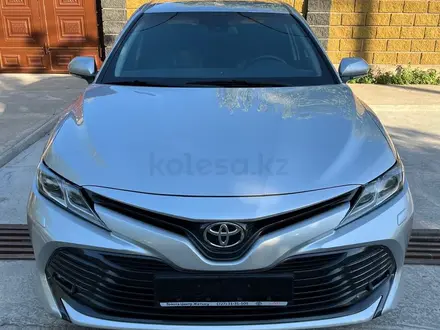 Toyota Camry 2019 года за 12 700 000 тг. в Шымкент – фото 13