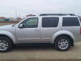 Nissan Pathfinder 2006 годаfor7 600 000 тг. в Атырау – фото 3