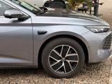 BYD Qin L DM-i 2025 года за 10 100 000 тг. в Алматы – фото 4