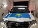 Toyota Land Cruiser 2017 годаүшін45 000 000 тг. в Уральск – фото 4