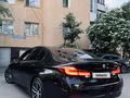 BMW 540 2022 года за 27 000 000 тг. в Алматы – фото 3
