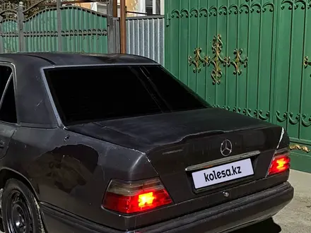 Mercedes-Benz E 200 1991 года за 1 200 000 тг. в Туркестан – фото 10