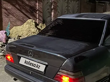 Mercedes-Benz E 200 1991 года за 1 200 000 тг. в Туркестан – фото 9