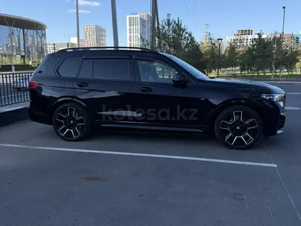 BMW X7 2021 года за 45 000 000 тг. в Астана – фото 3