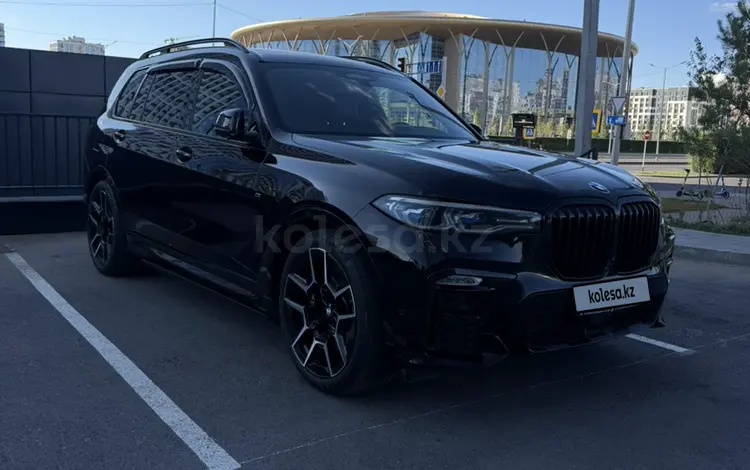 BMW X7 2021 годаүшін45 000 000 тг. в Астана
