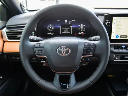 Toyota Camry Luxe 2026 года за 23 190 000 тг. в Шымкент – фото 13