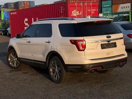 Ford Explorer 2018 года за 12 000 000 тг. в Алматы – фото 6