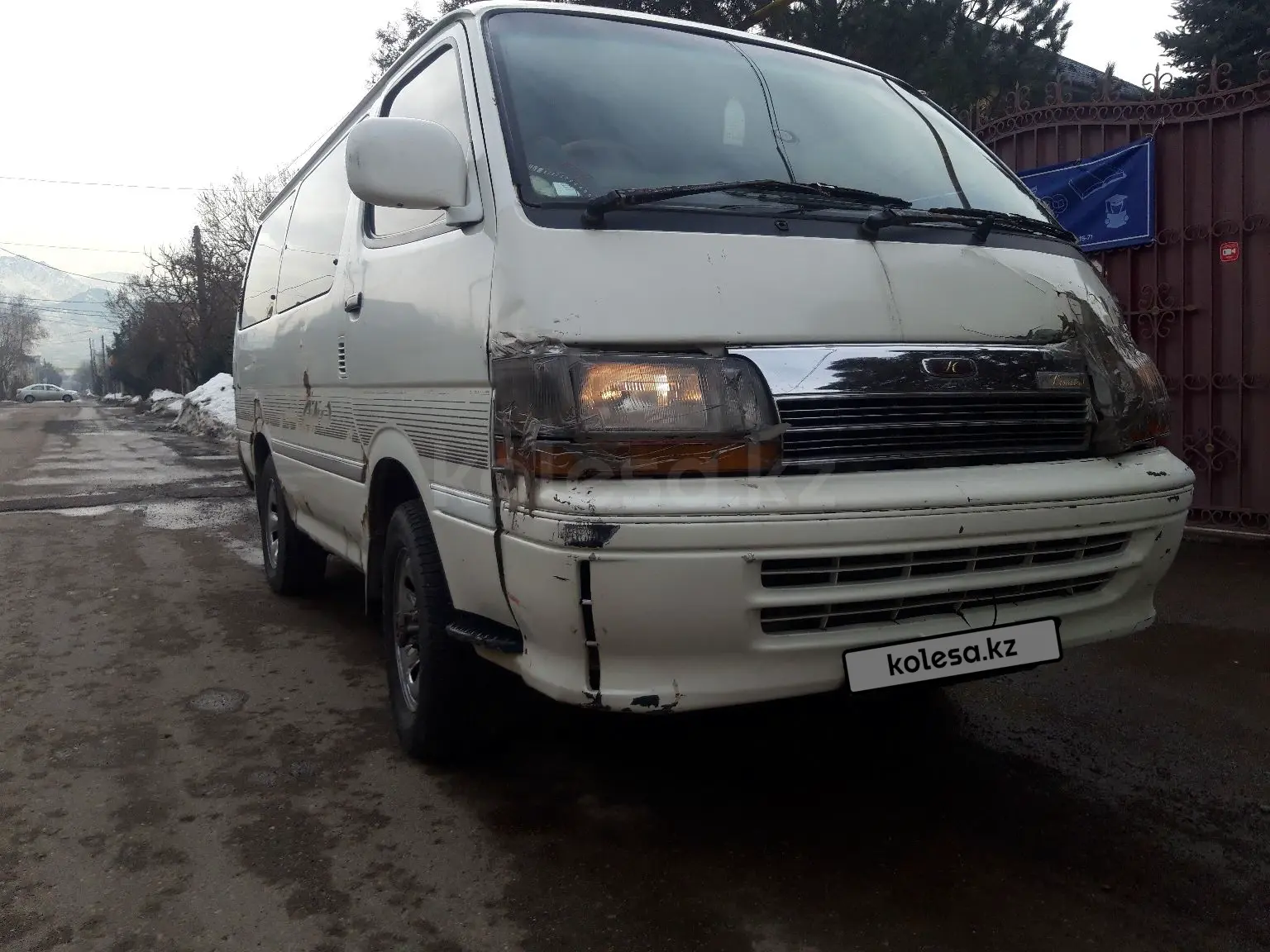 Toyota HiAce, 1992