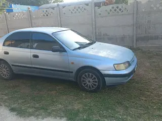 Toyota Carina E