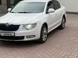 Skoda Superb 2012 годаүшін3 800 000 тг. в Алматы