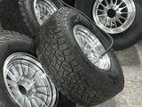 35.00/12.5 R17 Kumho Road Venture AT52, диски 9x17/6x139.7 D110.1 ET-25 за 950 000 тг. в Алматы